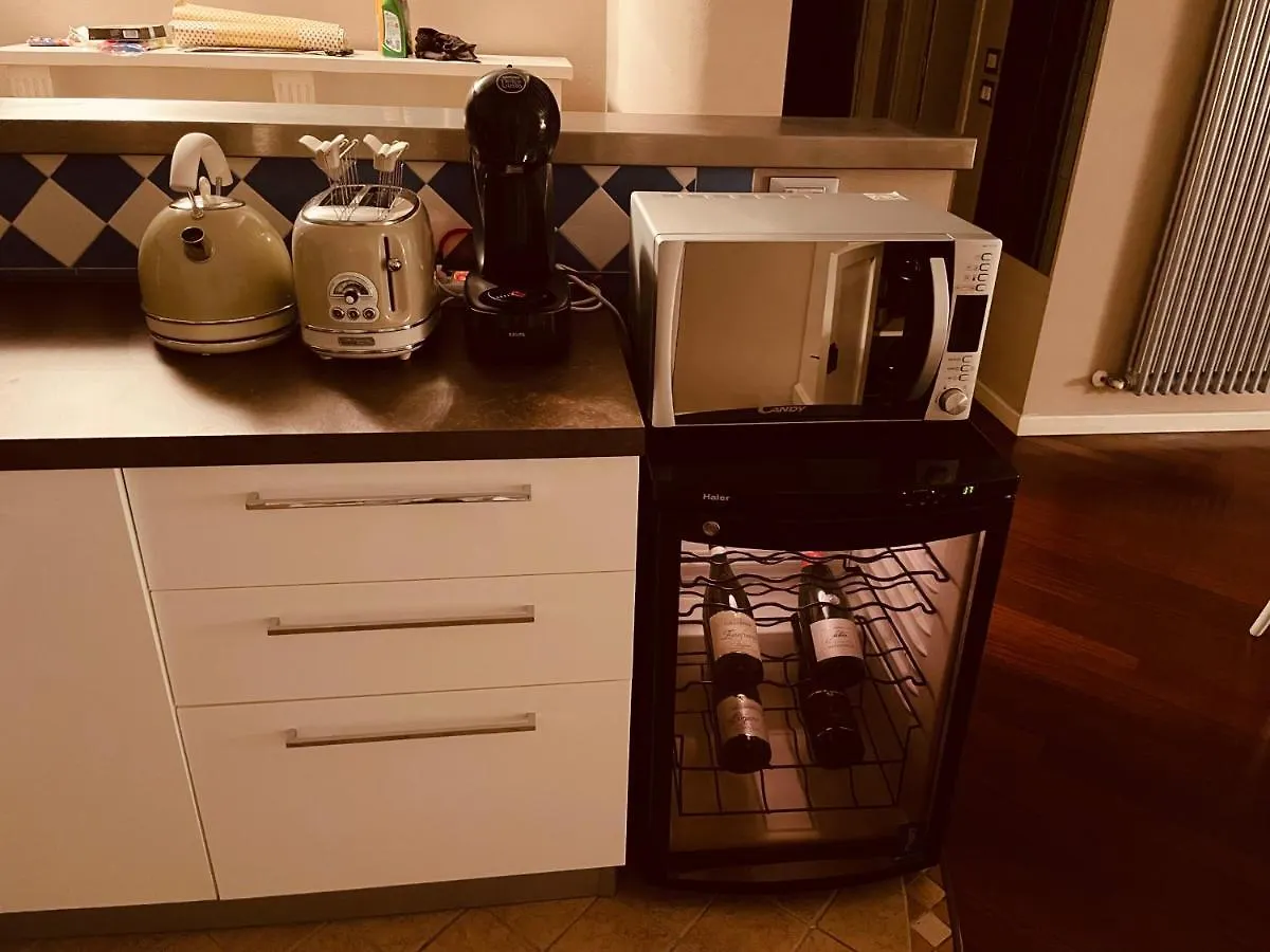 Desehouse Apartment Desenzano del Garda Italy