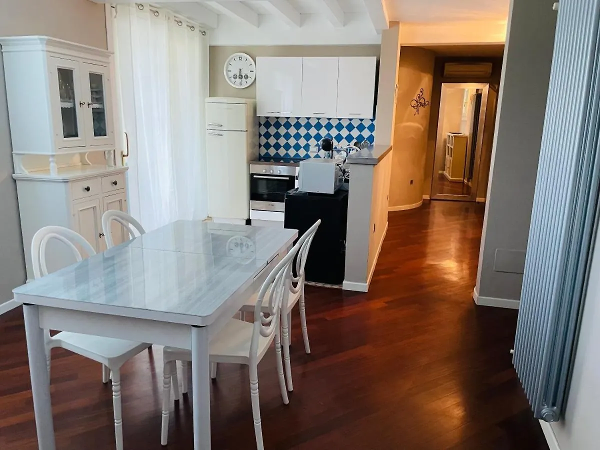 Desehouse Apartment Desenzano del Garda